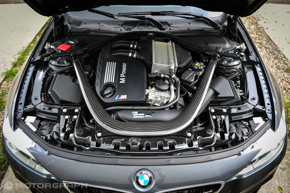 BMW Motor Engine: 최고 성능 엔진 (BMW Motor Engine: Best Performance Engine)