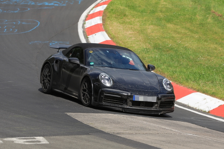 포르쉐 911 터보 카브리오 시험주행차
