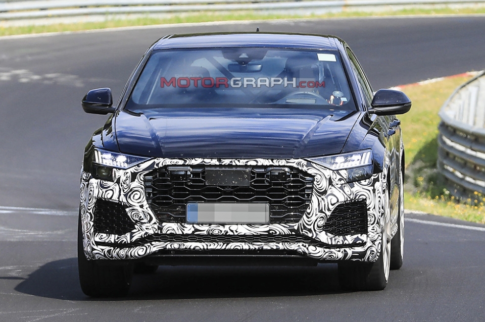 아우디 RS Q8 시험주행차 (사진제공=Stefan Baldauf)