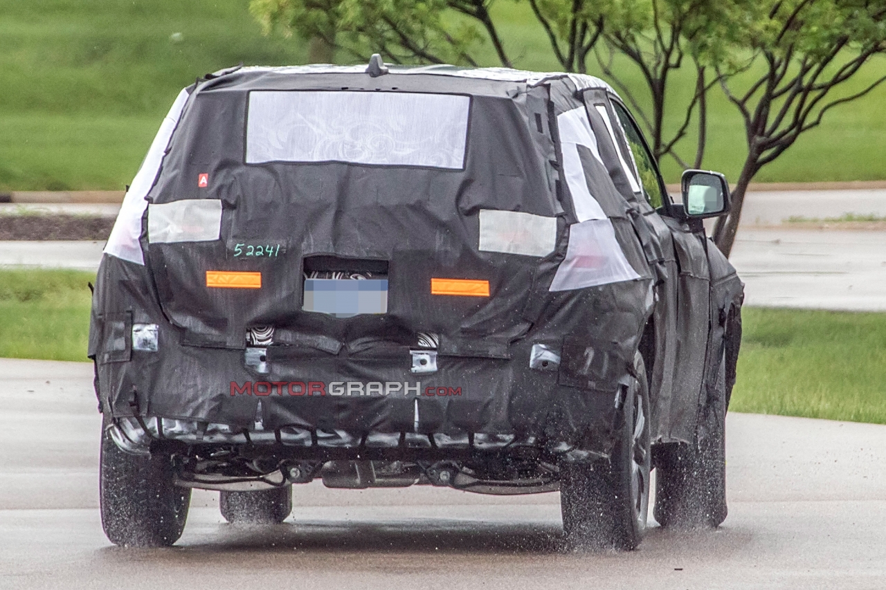 지프 그랜드 체로키 프로토타입 (사진제공:S. Baldauf/SB-Medien)