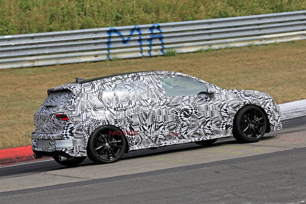 폭스바겐 골프 GTI (사진제공 : Stefan Baldauf)