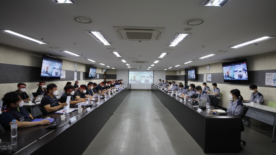 2021 한국GM 임금 협약 제14차 교섭(사진=전국금속노동조합 한국GM지부 홈페이지)