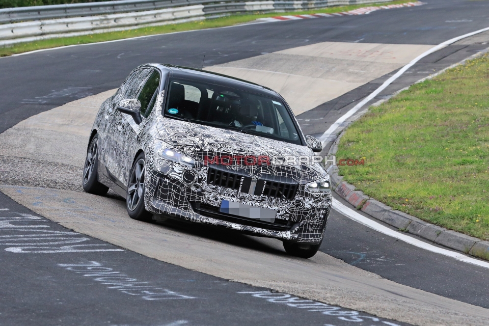 BMW 2시리즈 액티브 투어러 시험주행차량 (사진: S. Baldauf / SB-Medien)