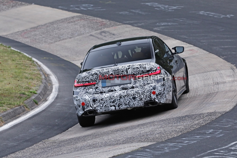 BMW 3시리즈 페이스리프트 시험주행 차량 (사진제공: S. Baldauf / SB-Medien)