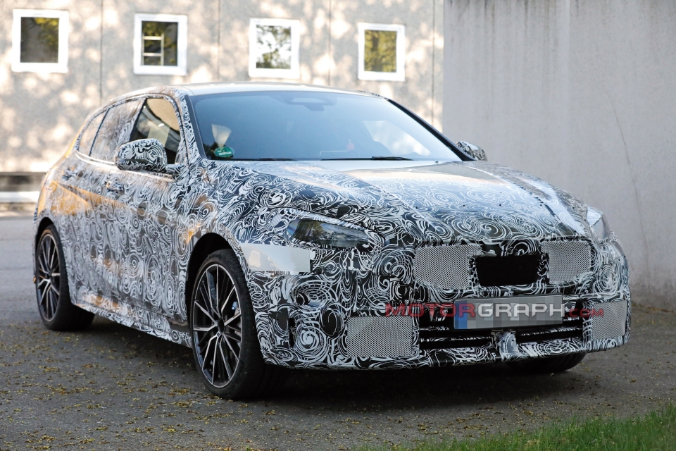 BMW 1시리즈 시험주행차량 (사진제공 : S. Baldauf/SB-Medien)