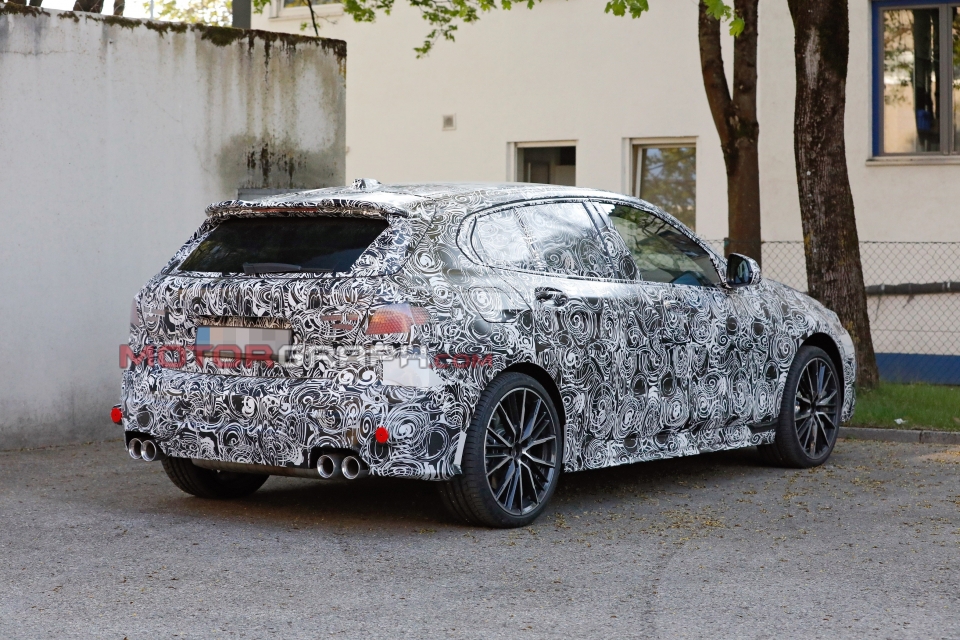 BMW 1시리즈 시험주행차량 (사진제공 : S. Baldauf/SB-Medien)