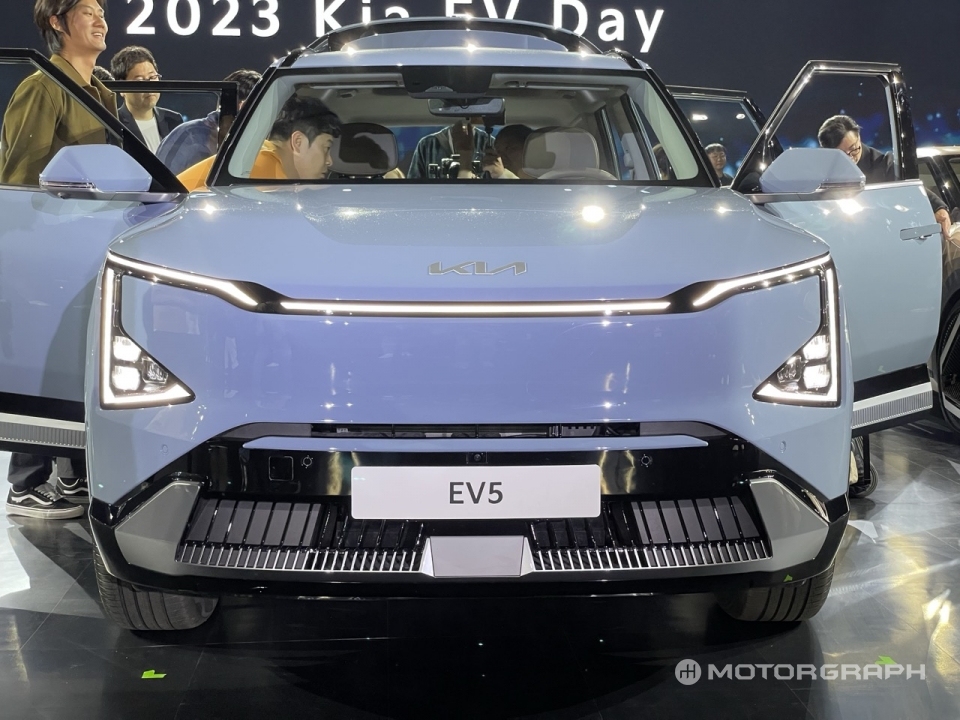 기아 EV5(전시 차량은 중국형 모델)