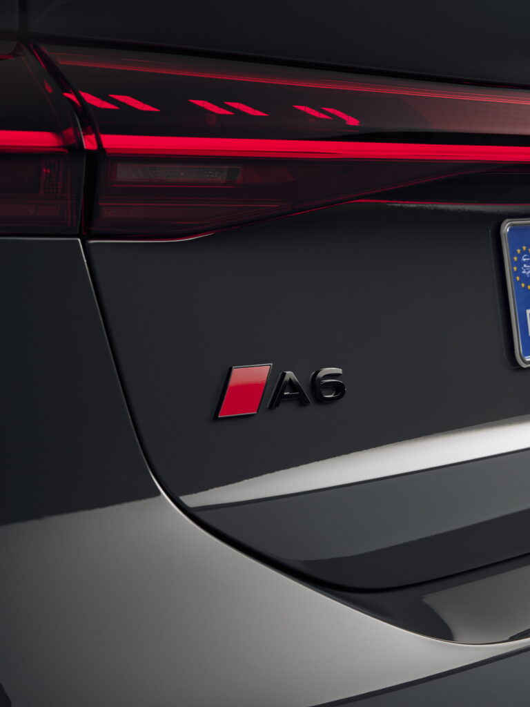 완벽히 새로워진 전기차로 부활! 아우디 A6 & S6 e-트론 공개... 가격은 과연? < 새 모델 < 자동차 < 기사본문 -  모터그래프코리아